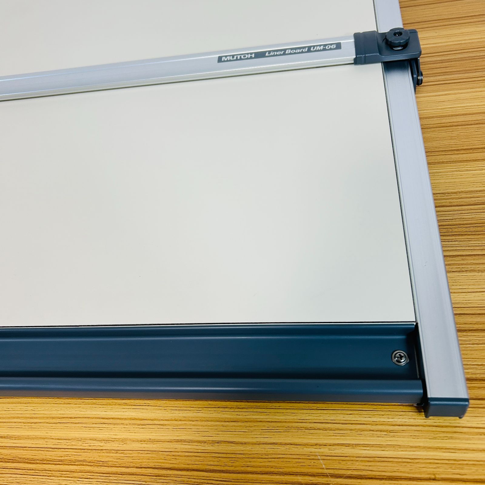 MUTOH ムトー ライナーボード UM-06 製図板 A2サイズ 平行定規【収納 