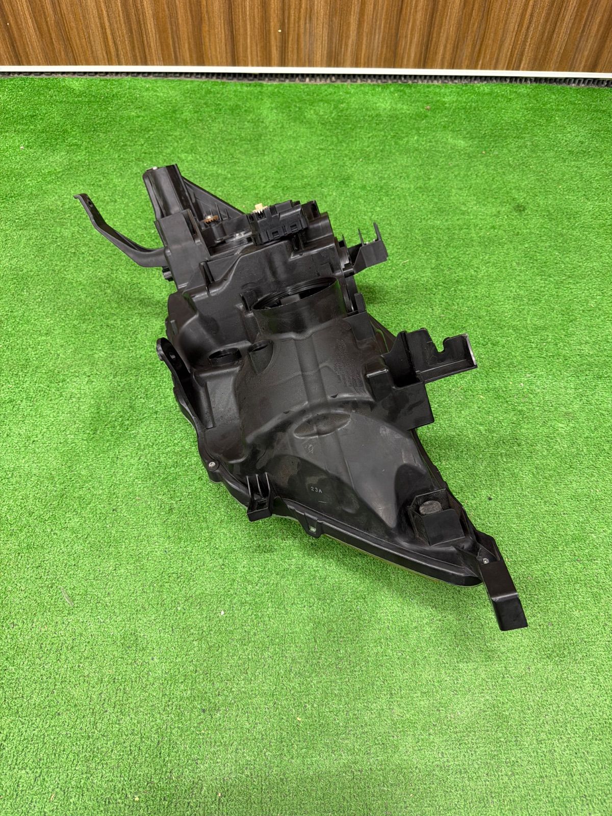 日産 セレナ C26 純正 右側 ヘッドライト KOITO 100-23096 (148
