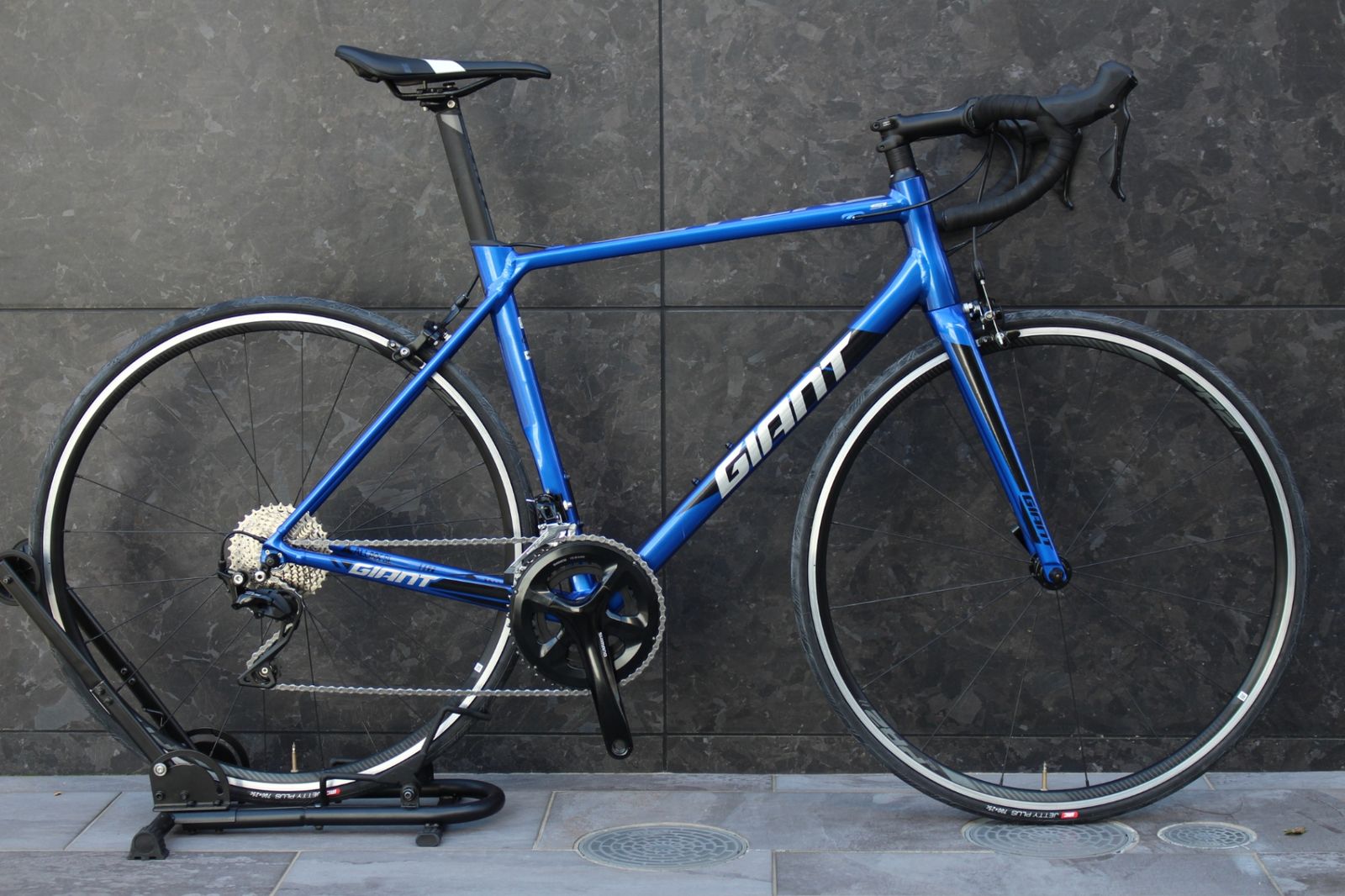 ジャイアント GIANT TCR SL1 2020 MLサイズ シマノ 105 R7000 11S 