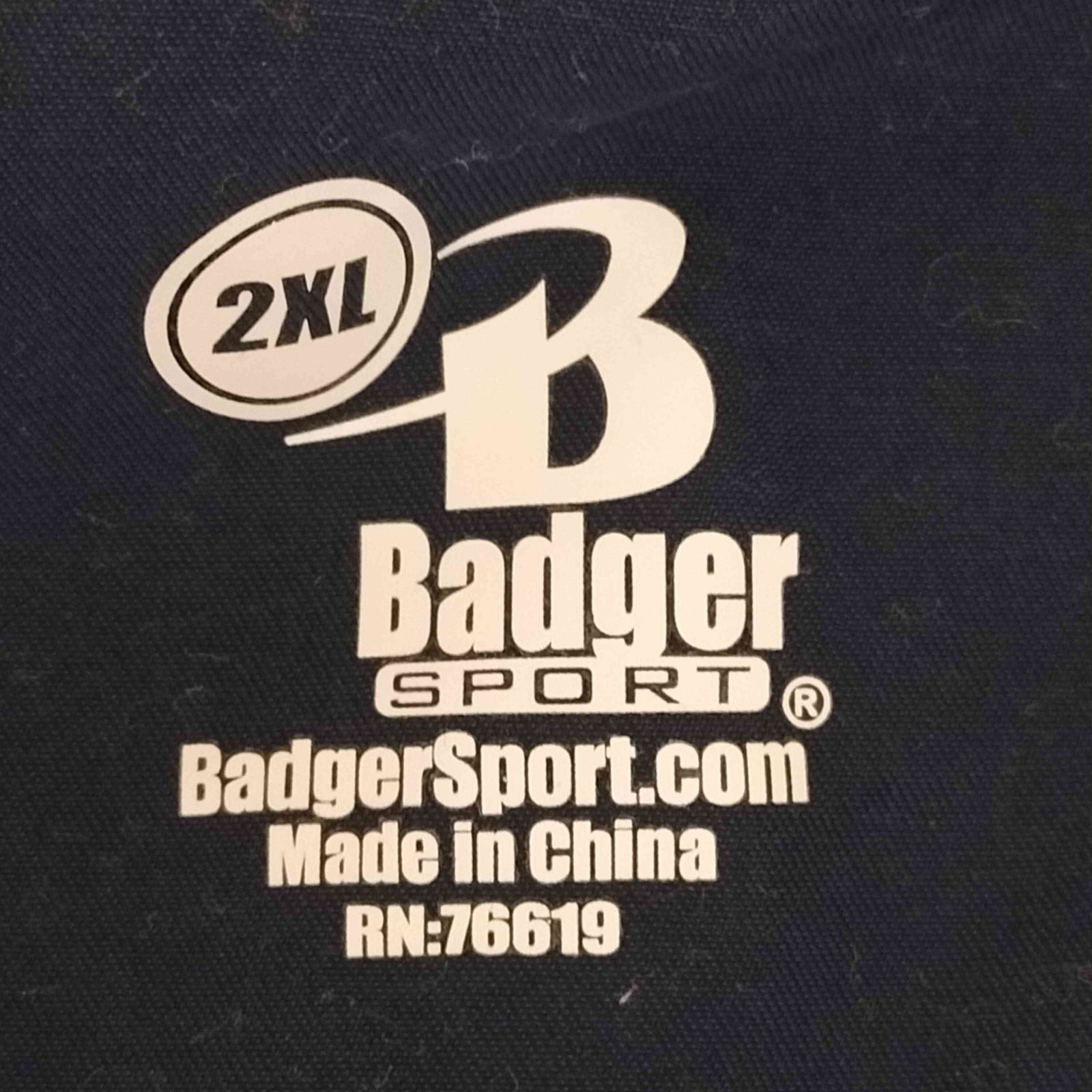 新作 ユーズドフルギ USED古着 {{BADGER SPORT}} 企業ロゴ刺繍 ナイロンピステ メンズ  2XL