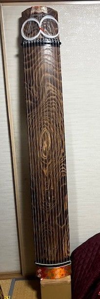 くり甲箏 綾杉彫り 中古 ねこ足付き - メルカリ