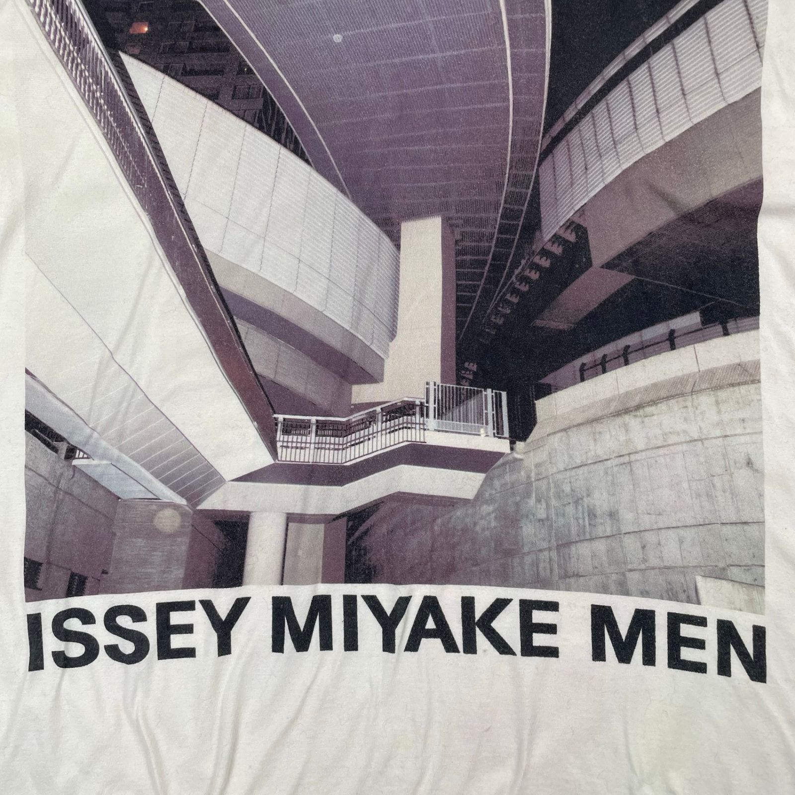 ISSEY MIYAKE MEN イッセイミヤケ メン / コラボ フォトグラフィーロゴ 