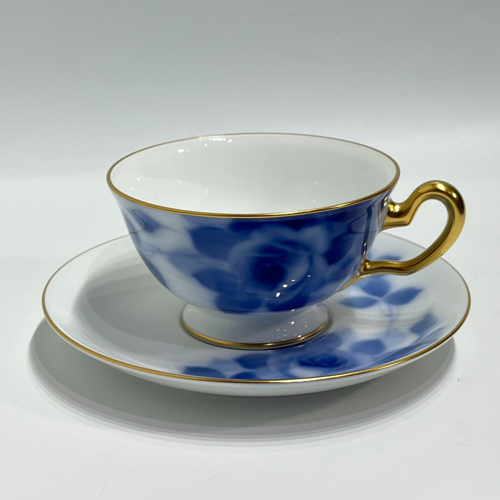 美品 / 大倉陶園 ブルーローズ 8011 ティー・コーヒー兼用カップ 