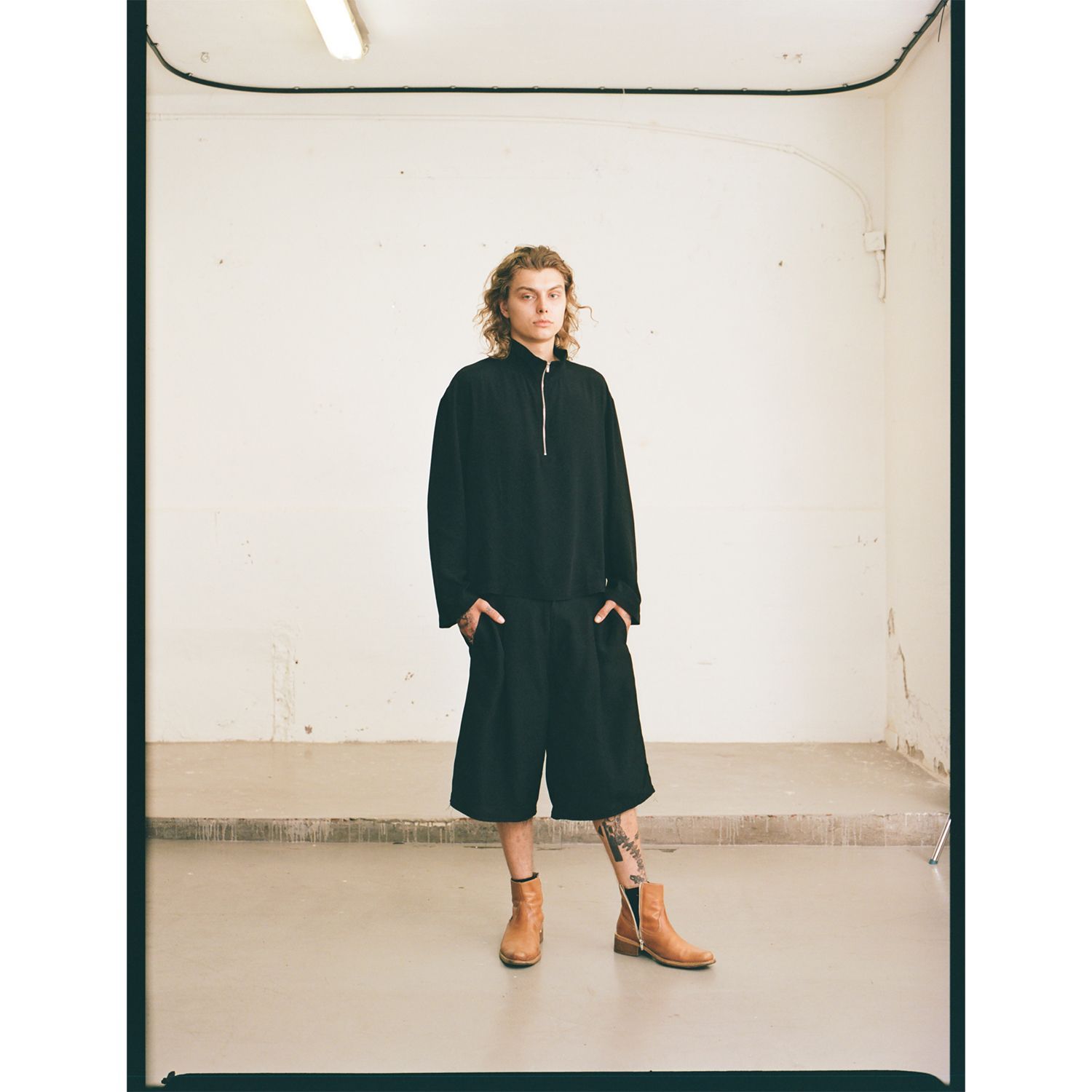 ROLD SKOV | KAPPA ZIP SHIRT (BLACK) ジップアップシャツ ハーフ 