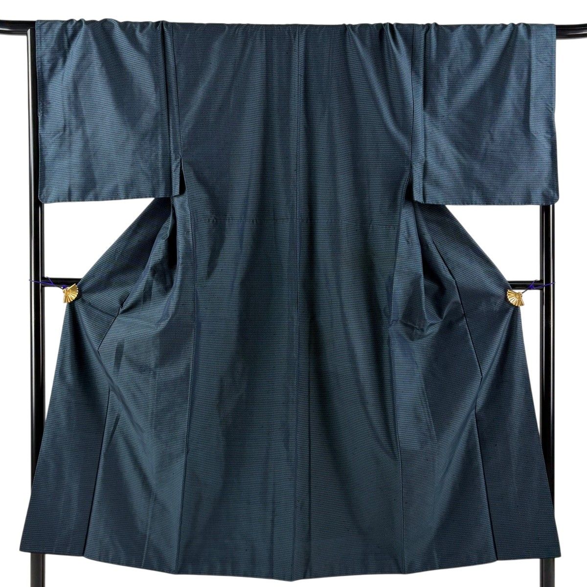 男着物 身丈145.5cm 裄丈70cm M 袷 紬 縞 幾何学 紺色 正絹 秀品 【中古】