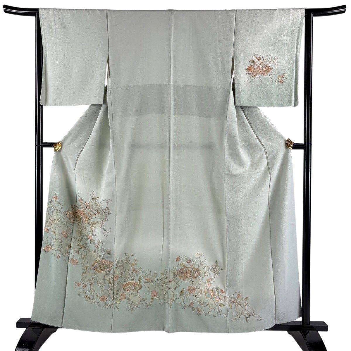 付下げ 身丈160cm 裄丈62.5cm 正絹 秀品 【中古】 付下げ 身丈160.5cm 裄丈63cm S 袷 器物 霞 銀糸 刺繍 灰紫 正絹 秀品