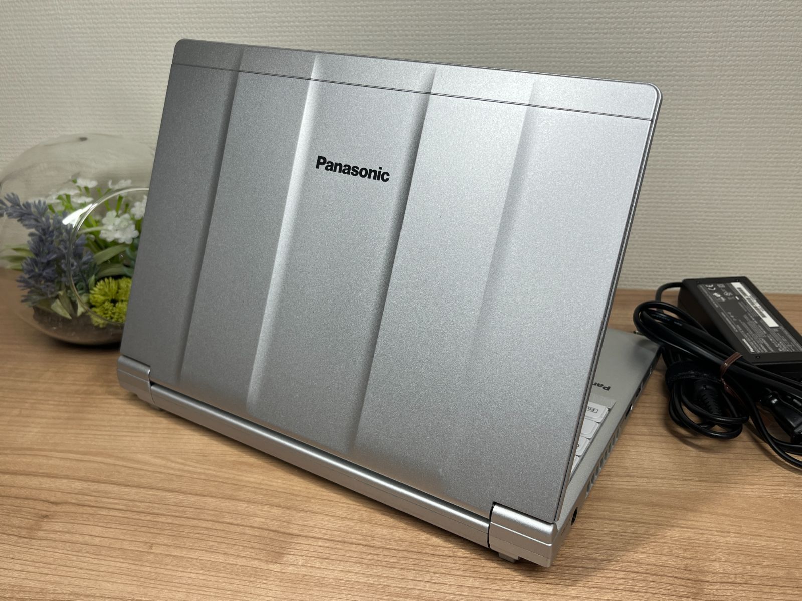極美品＞ 0387 軽量 Panasonic レッツノート CF-SV8 8GB/SSD256 i5 