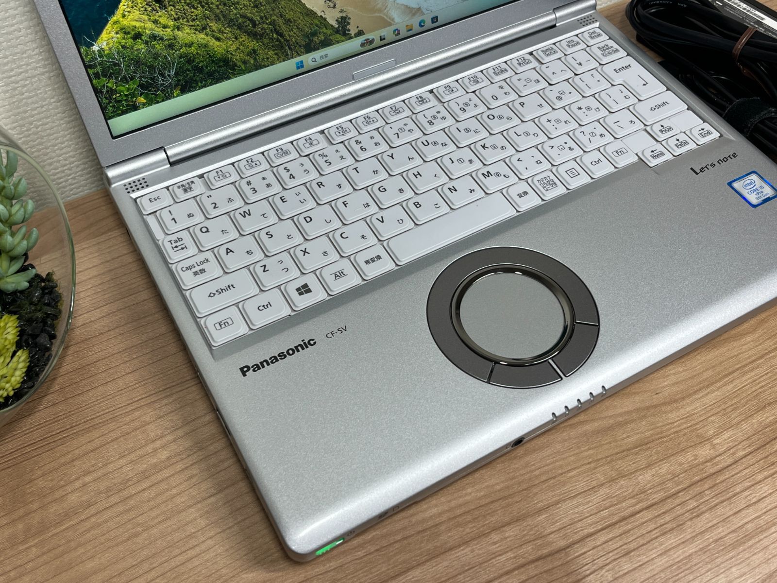 極美品＞ 0387 軽量 Panasonic レッツノート CF-SV8 8GB/SSD256 i5 