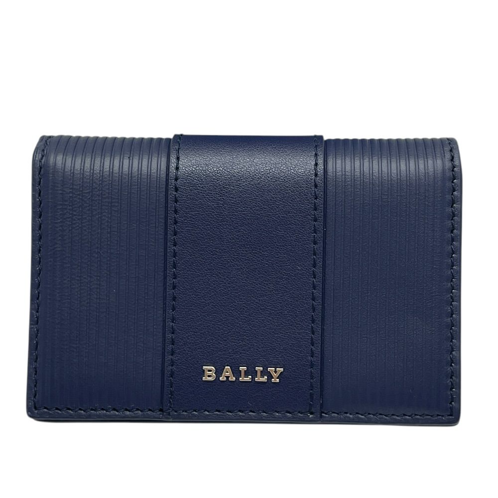美品 バリー カードケース パスケース 名刺入れ 二つ折り コンパクト ストライプ ロゴ レザー ネイビー BALLY 上品 高級感 洗練 シンプル コンパクト 実用的 使いやすい デイリー ビジネス スタイリッシュ 長く使える