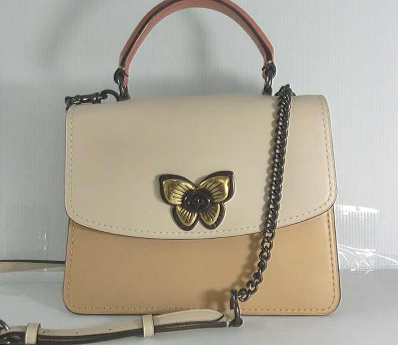 COACH 型番：パーカー トップ ハンドル ウィズ バタフライ ターン 