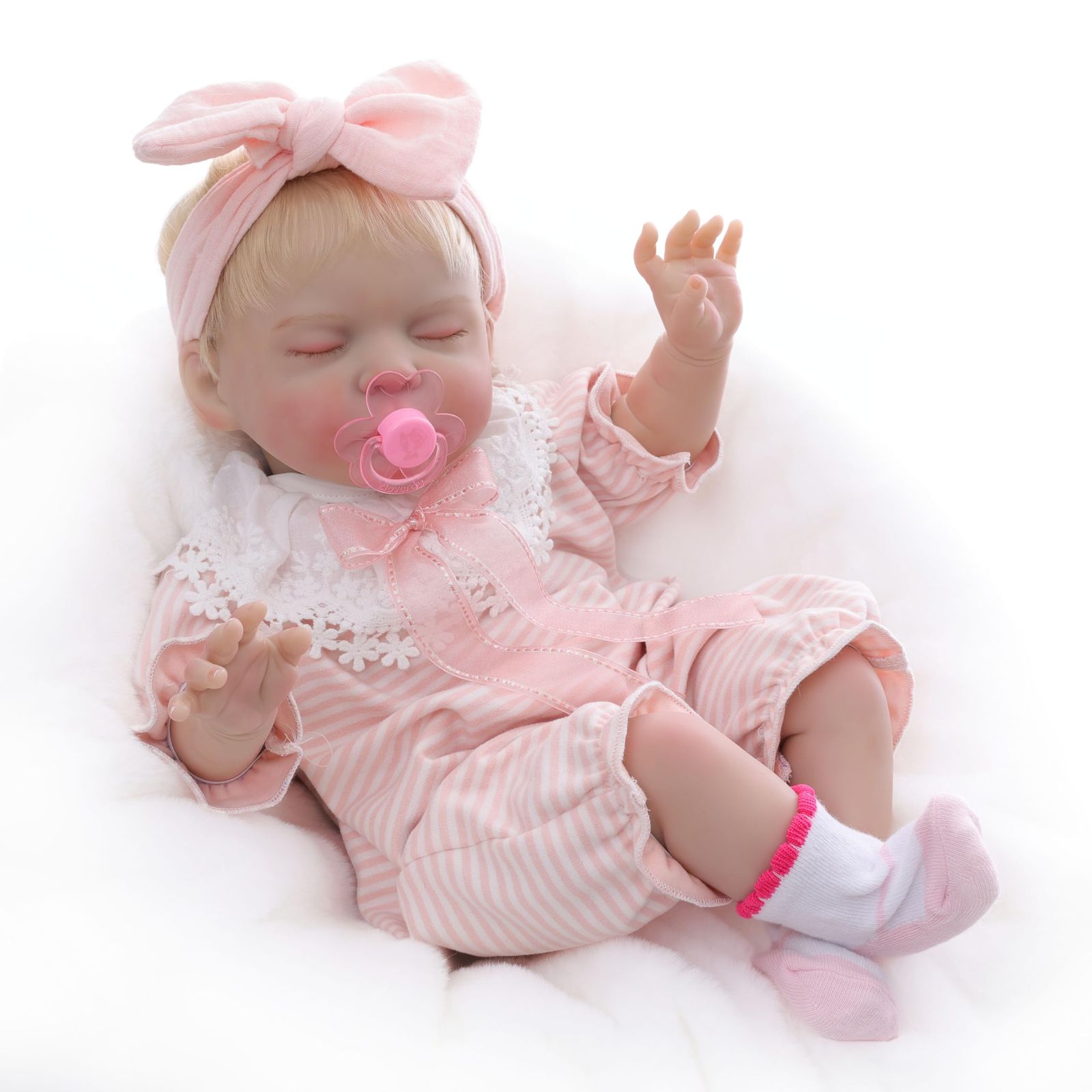 新品 Cloveray 赤ちゃん人形 22インチかわいいリボーンドール着替えが