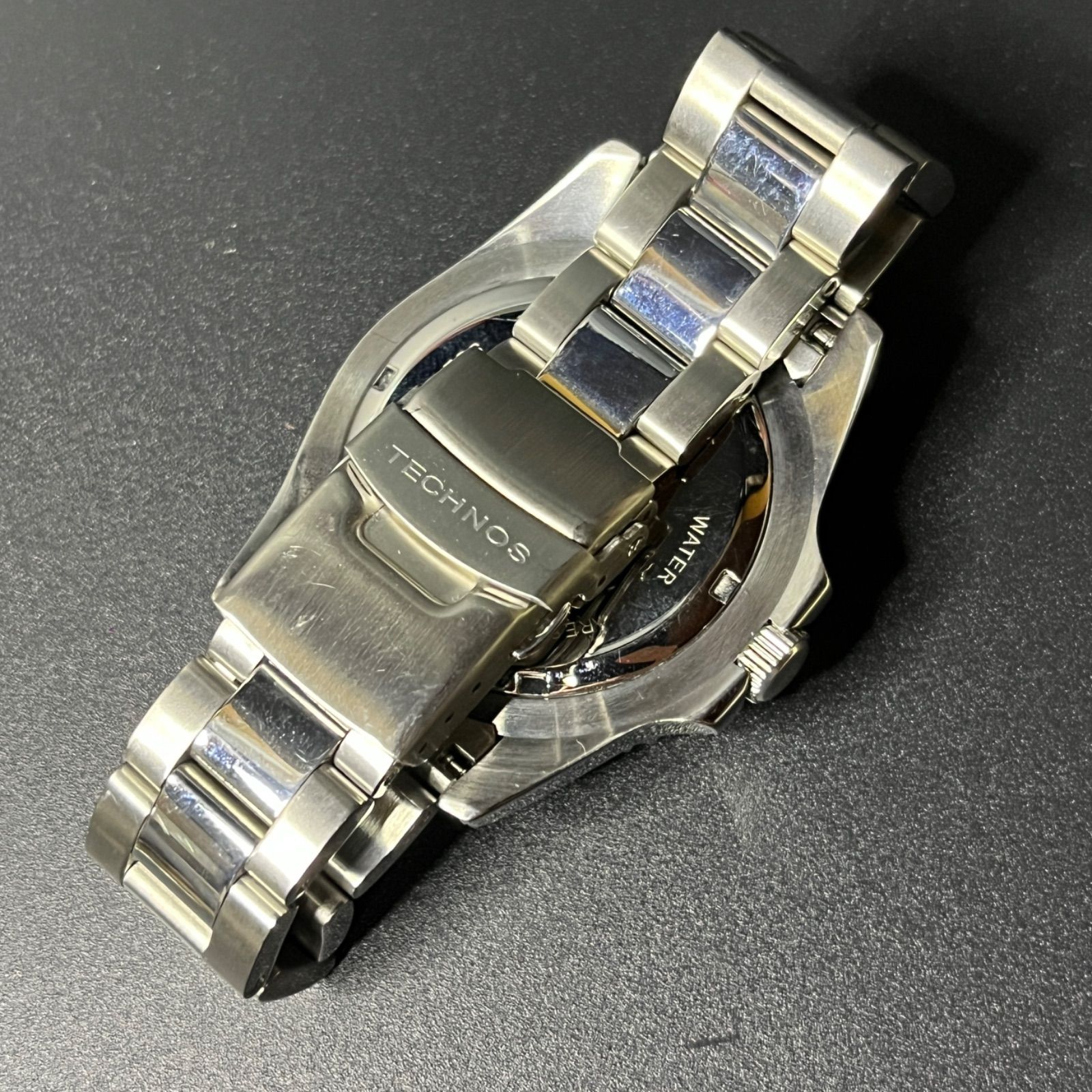 WA18 動作未確認 TECHNOS テクノス TSM412 3針 デイト ブラック文字盤