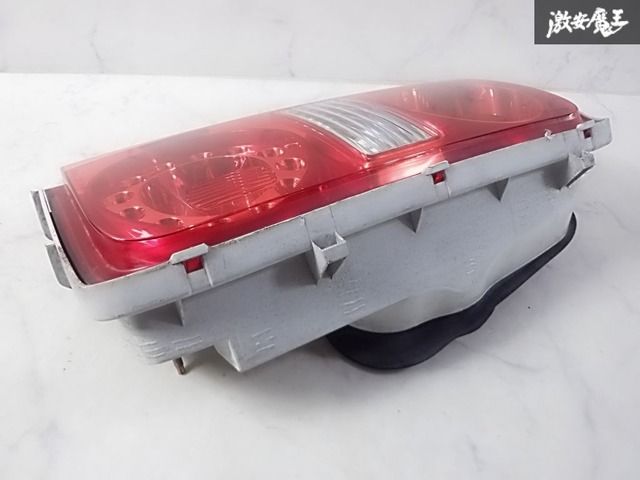 ☆点灯OK☆ 日産 純正 MNE51 E51 エルグランド LED テールライト