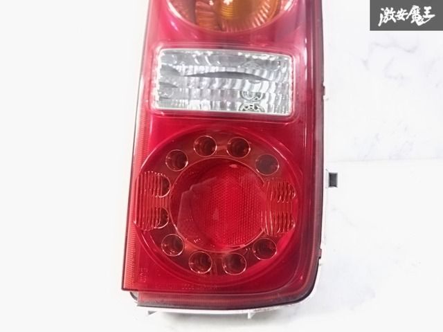 ☆点灯OK☆ 日産 純正 MNE51 E51 エルグランド LED テールライト
