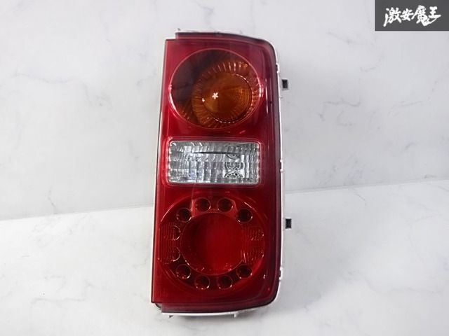 ☆点灯OK☆ 日産 純正 MNE51 E51 エルグランド LED テールライト
