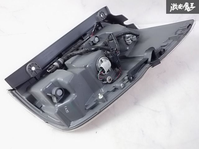 点灯OKホンダ純正 RK1 RK2 ステップワゴン 後期 LED テールライト