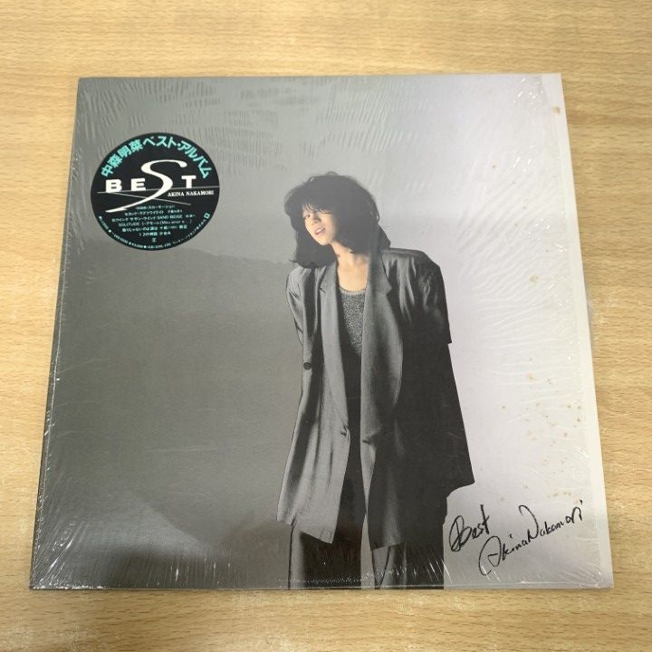 中森明菜 : 初回生産限定商品 レコード -中森明菜 (180グラム重量盤