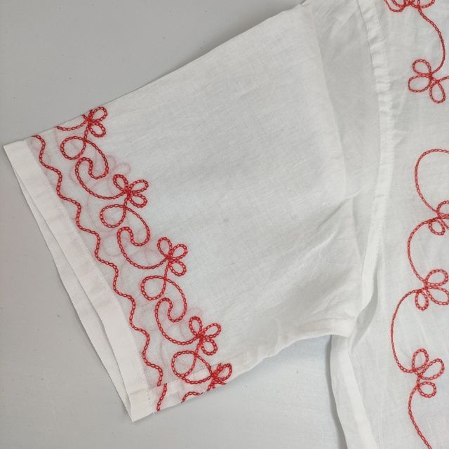 tricot COMME des GARCONS 刺繍 半袖 ブラウス シャツ AD2007 ホワイト レッド レディース トリココムデギャルソン【中古】6-0323S∞ tricot COMME des GARCONS 刺繍 半袖 ブラウス シャツ AD2007 ホワイト
