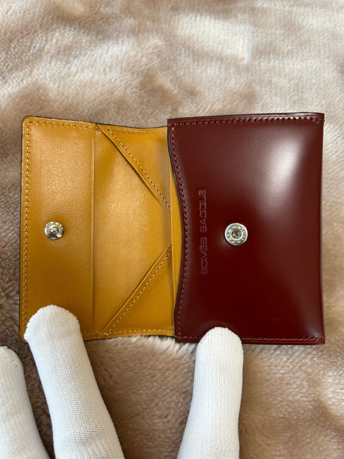 ソメスサドルSOMES SADDLEカード入れ付きケースカード入れ有小銭入れスリムウォレットコンパクトウォレットミニ財布 折りたたみ財布さいふサイフダークブラウン焦げ茶色コードバン馬尻革冊子専用箱日本製国産国内製メイドインジャパンmadeinjapan ソメスサドルSOMES SADDLEカード入れ付きコインケースカード入れ有小銭