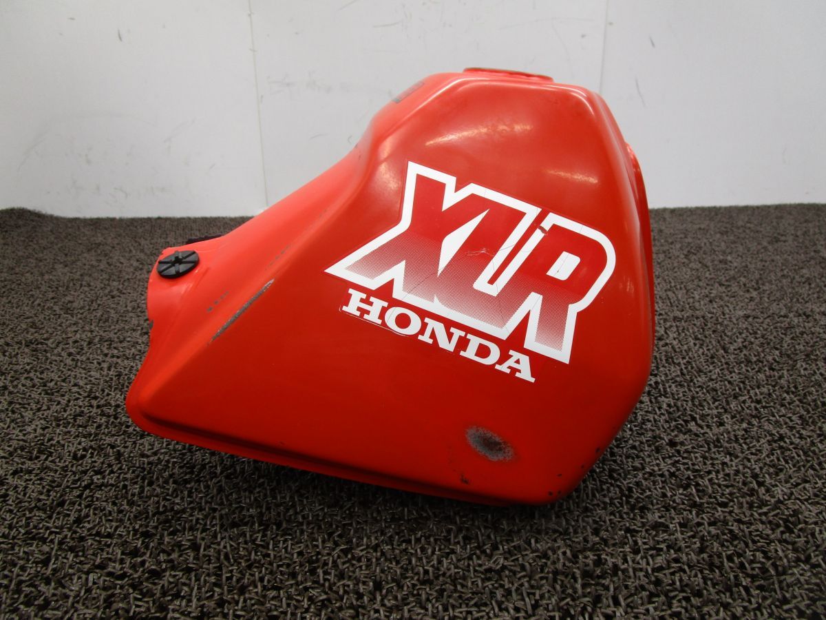 ホンダ　XLR250R ガソリンタンク フューエルコック　MD20 MD17E XLR250R ガソリンタンク フューエルコック □B4724！MD20 ホンダ