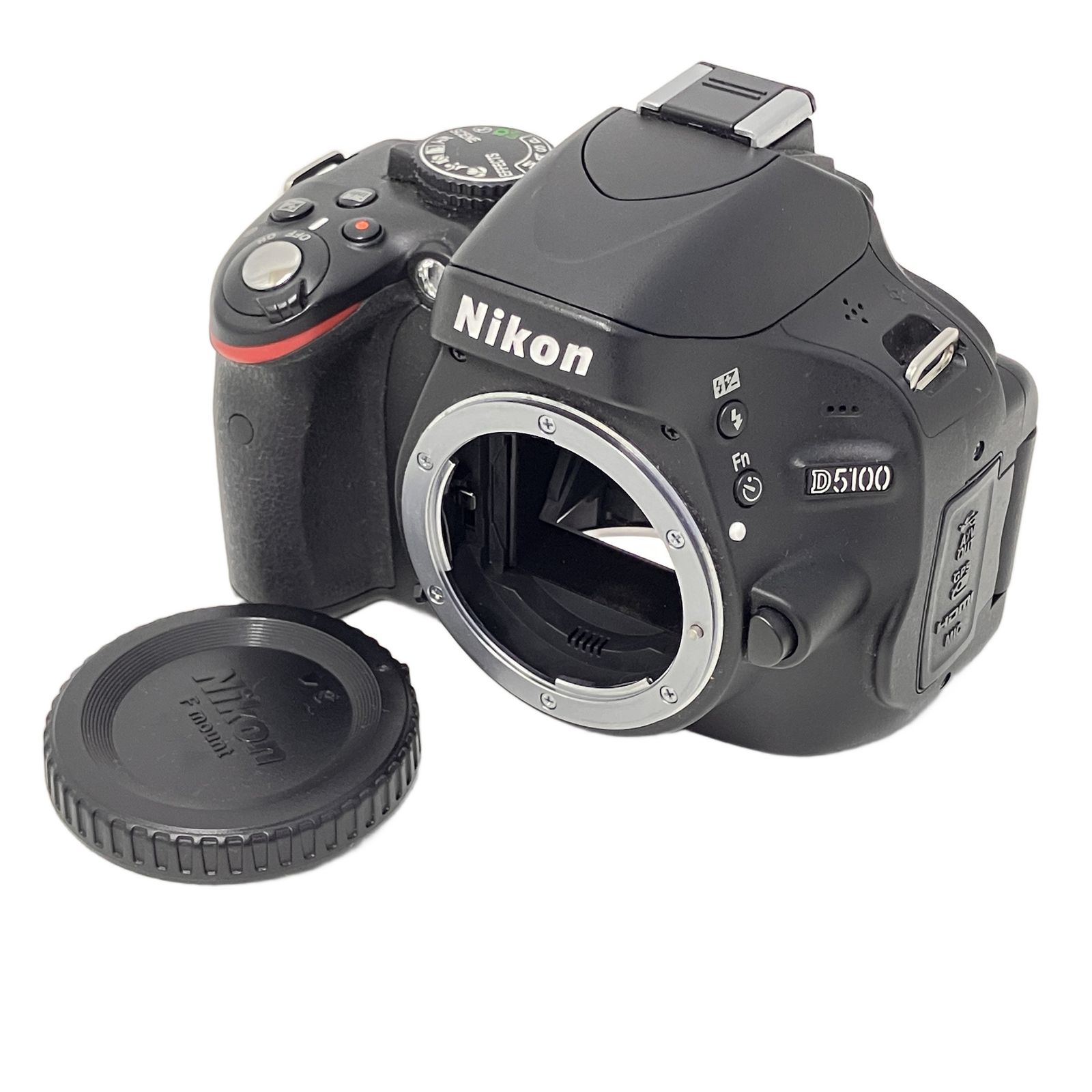 Nikon製カメラ バッテリー無し ジャンク