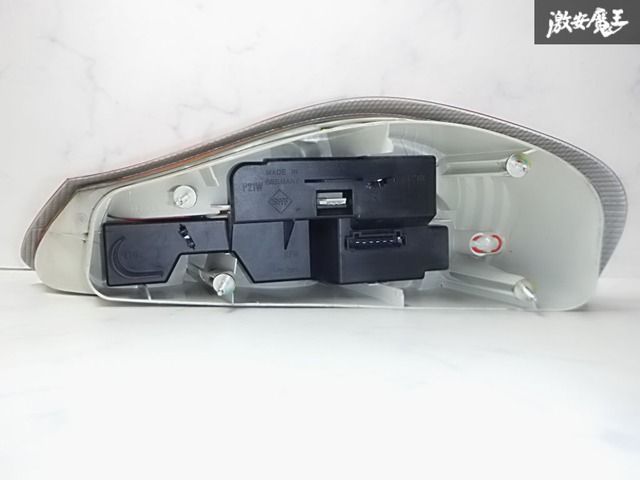 破損無し】ポルシェ純正 986 ボクスター 前期 テールライト