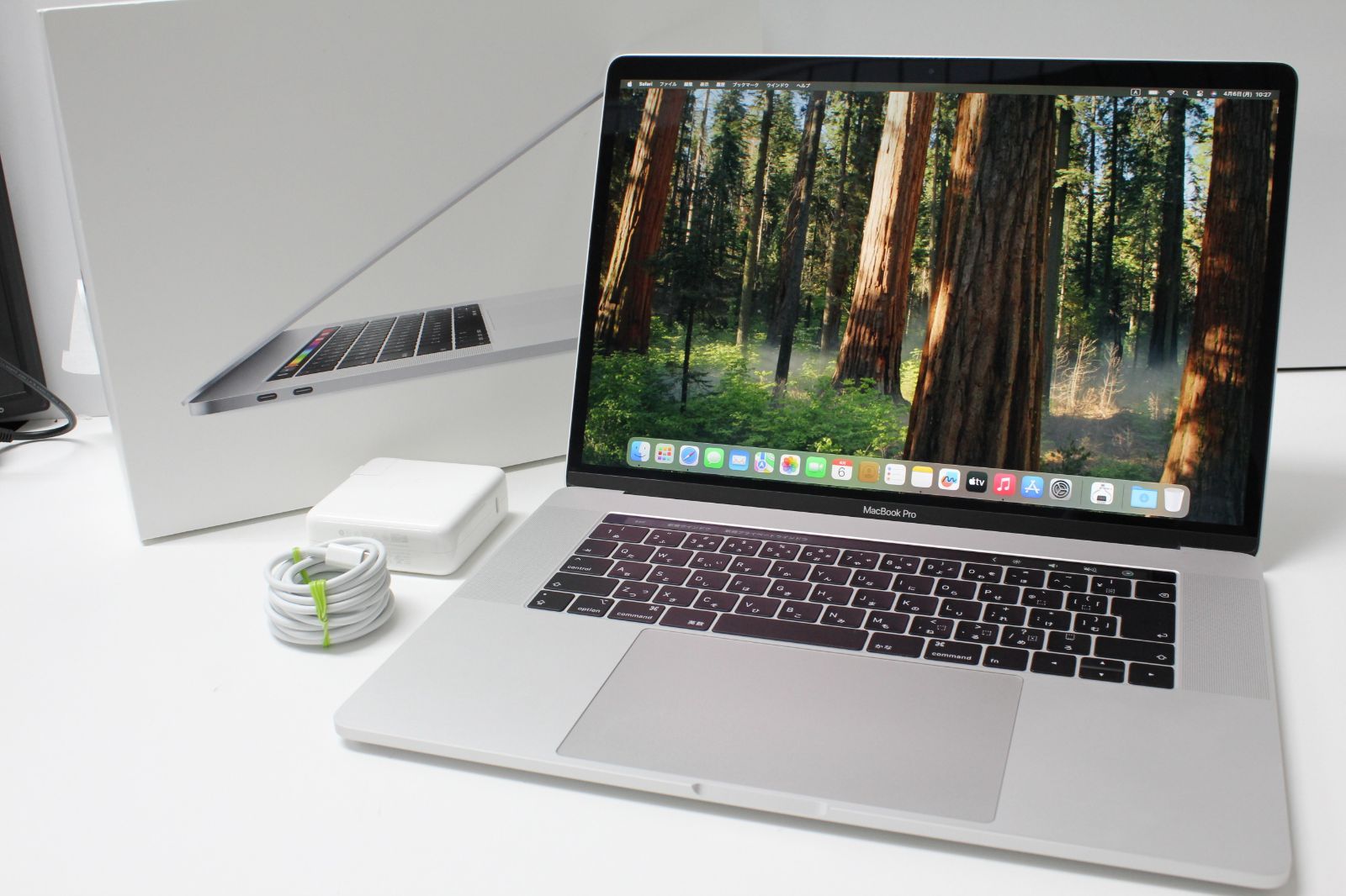 MacBook Pro（15インチ,2019）256GB/16GB〈MV922J/A〉⑤ - メルカリ