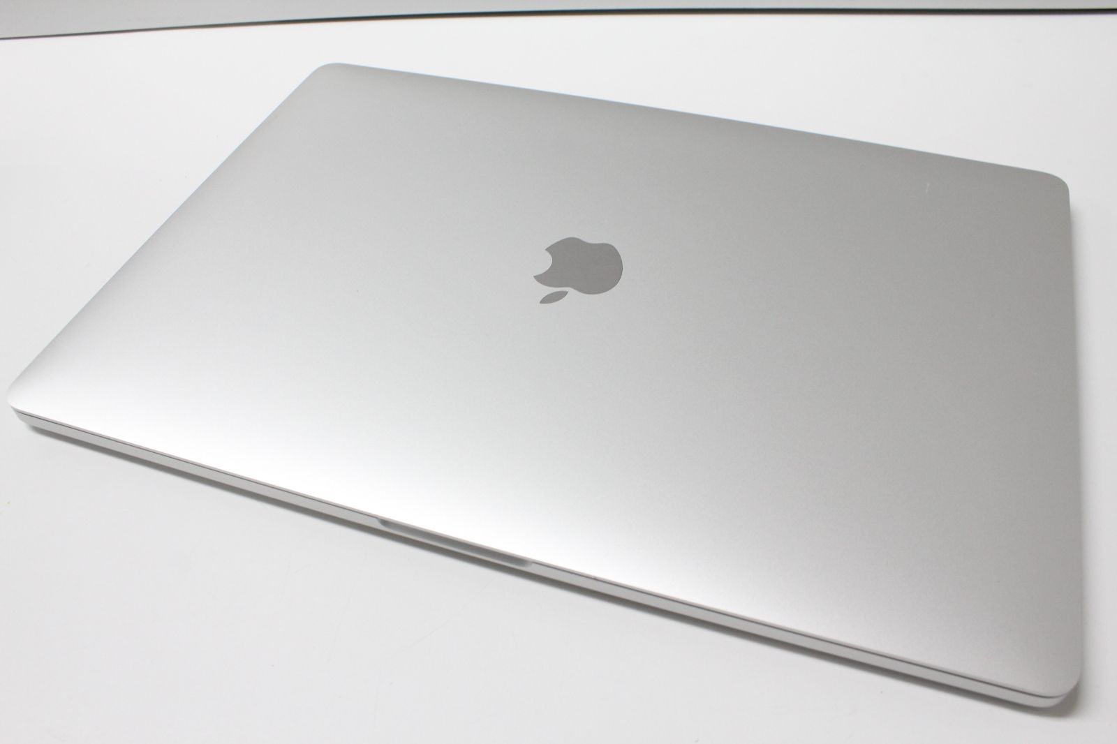 MacBook Pro（15インチ,2019）256GB/16GB〈MV922J/A〉⑤ - メルカリ