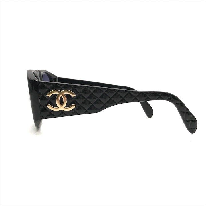 良品 CHANEL シャネル ココマーク マトラッセ サングラス アイウェア ブラック レディース 服飾小物 ブランド ケース付 r1260 良品 CHANEL シャネル ココマーク マトラッセ サングラス アイウェア