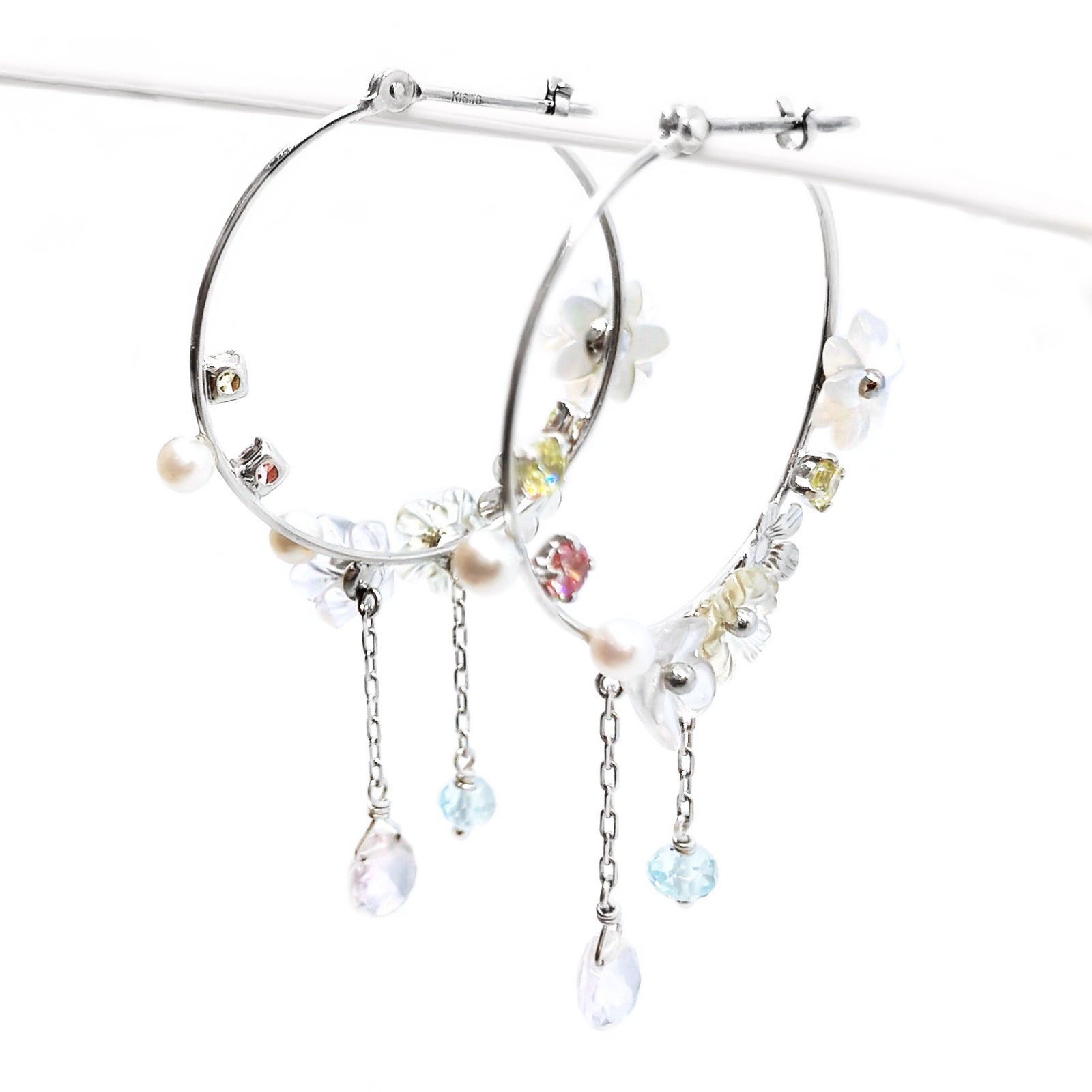 k18wg フラワーデザインピアス シェルジュエリー 宝石 花束 リース 