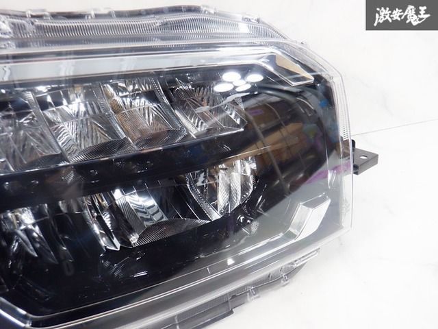 ダイハツ タフト LA900S 左 ヘッドライト KOITO100-6907D 補修品 L6 