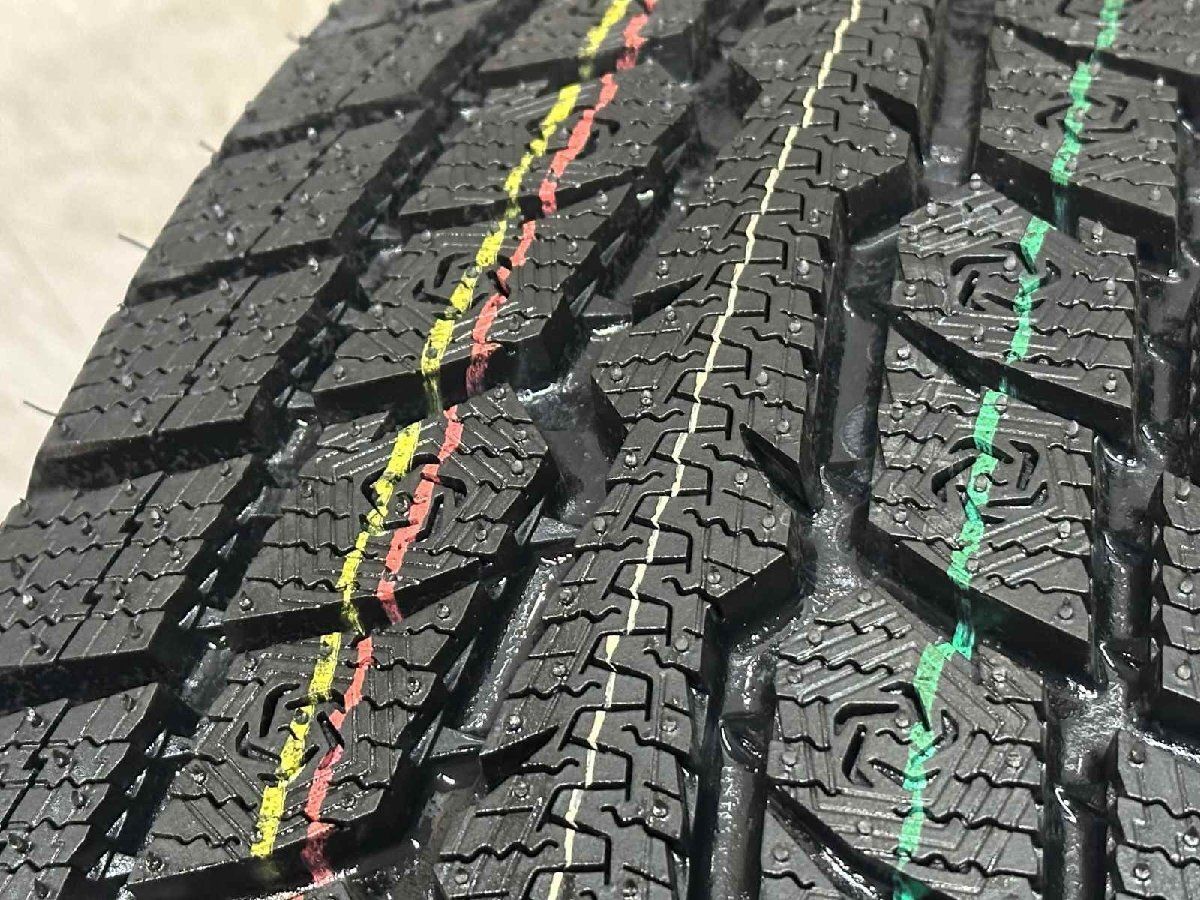 新品】TOYO OBSERVE GSi-6 LS 215/65R16 98H 16インチ スタッドレス 4 