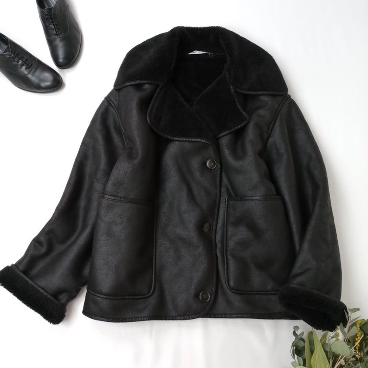 ZARA ダブルフエイスムートンボア ジャケットXS ZARA ダブルフエイスムートンボア ジャケットXS 【公式通販】
