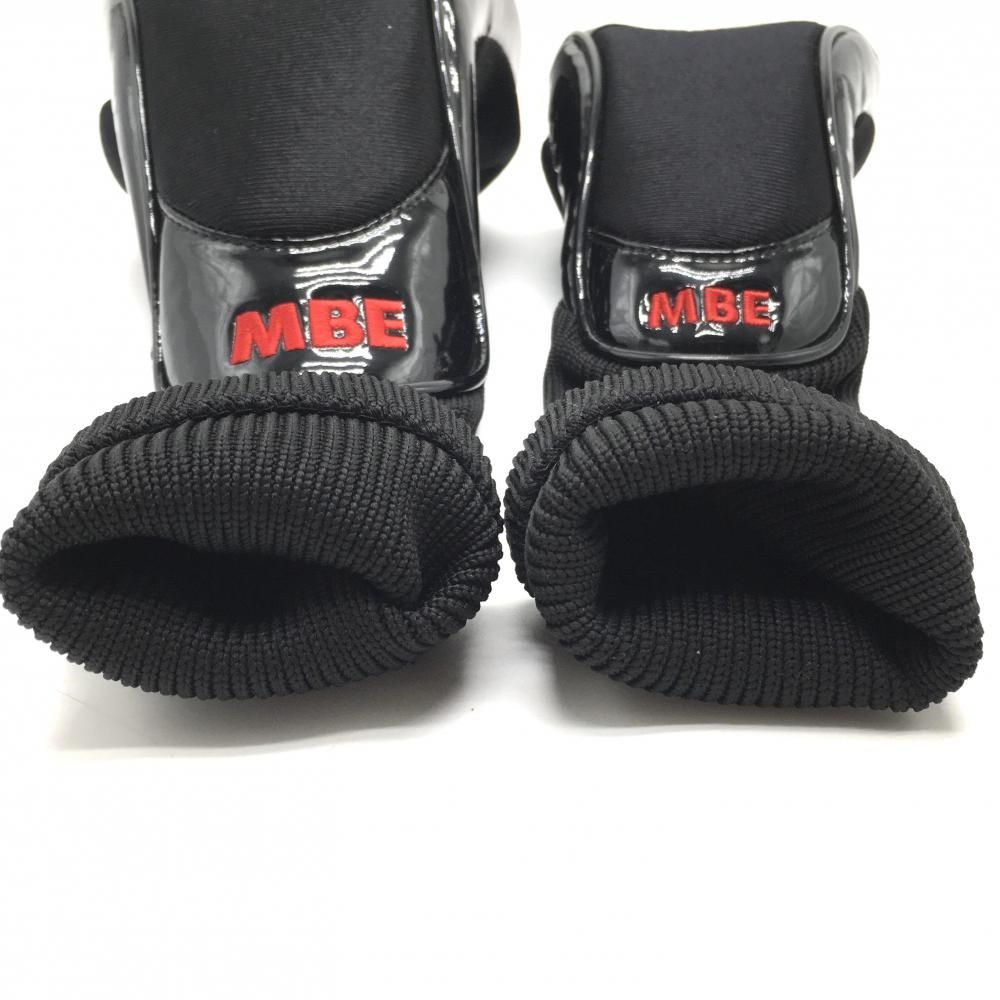 美品】マスターバニー ヘッドカバー2点セット(DR FW) 黒×レッド ロゴ