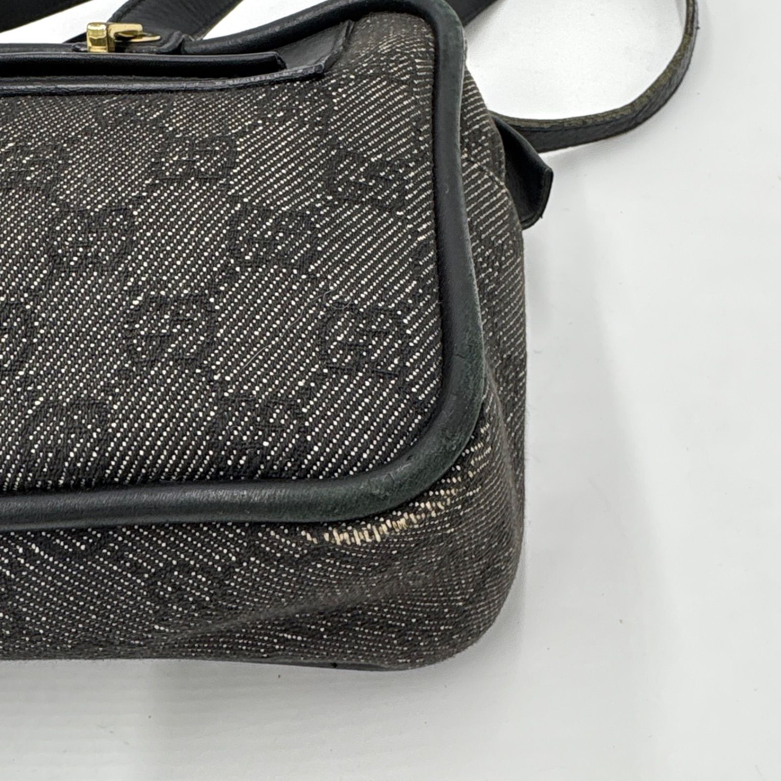 GUCCI グッチ GGデニム ショルダーバッグ トートバッグ 肩掛け鞄 Y2K 