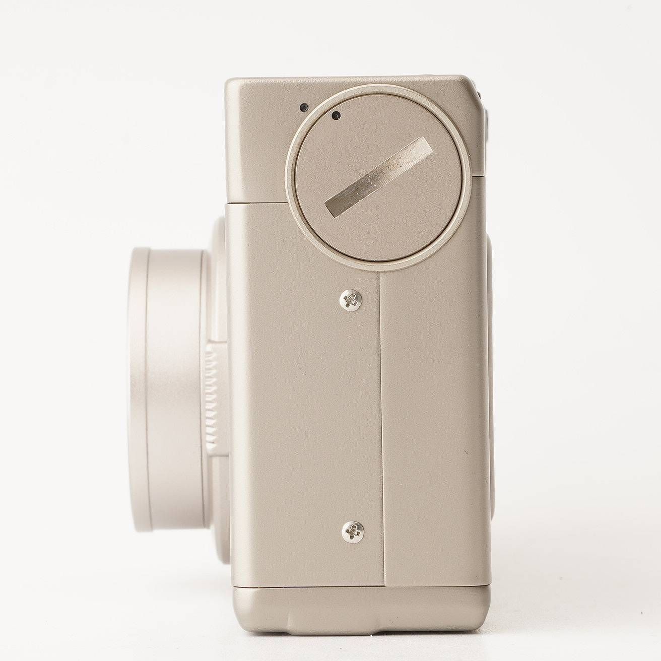 コンタックス Contax T ix APSフィルムカメラ / Carl Zeiss Sonnar T