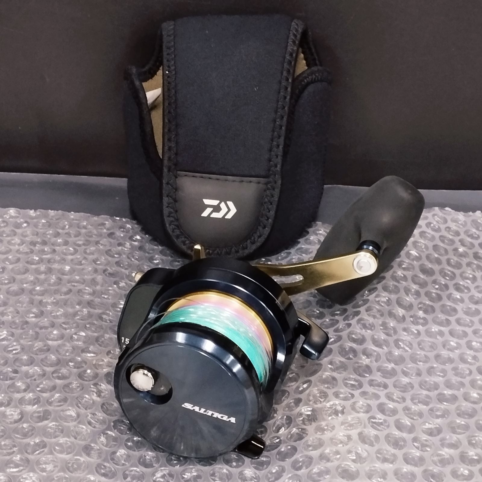 D38035】（現状品）ダイワ ソルティガ 15 SALTIGA ベイトリール 右巻き 