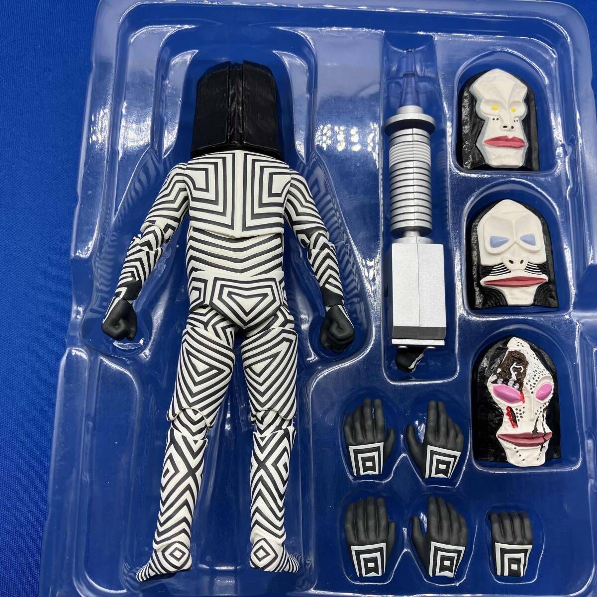 S.H.Figuarts ダダ 人間標本5・6Ver. 魂ウェブ商店限定 ウルトラマン 