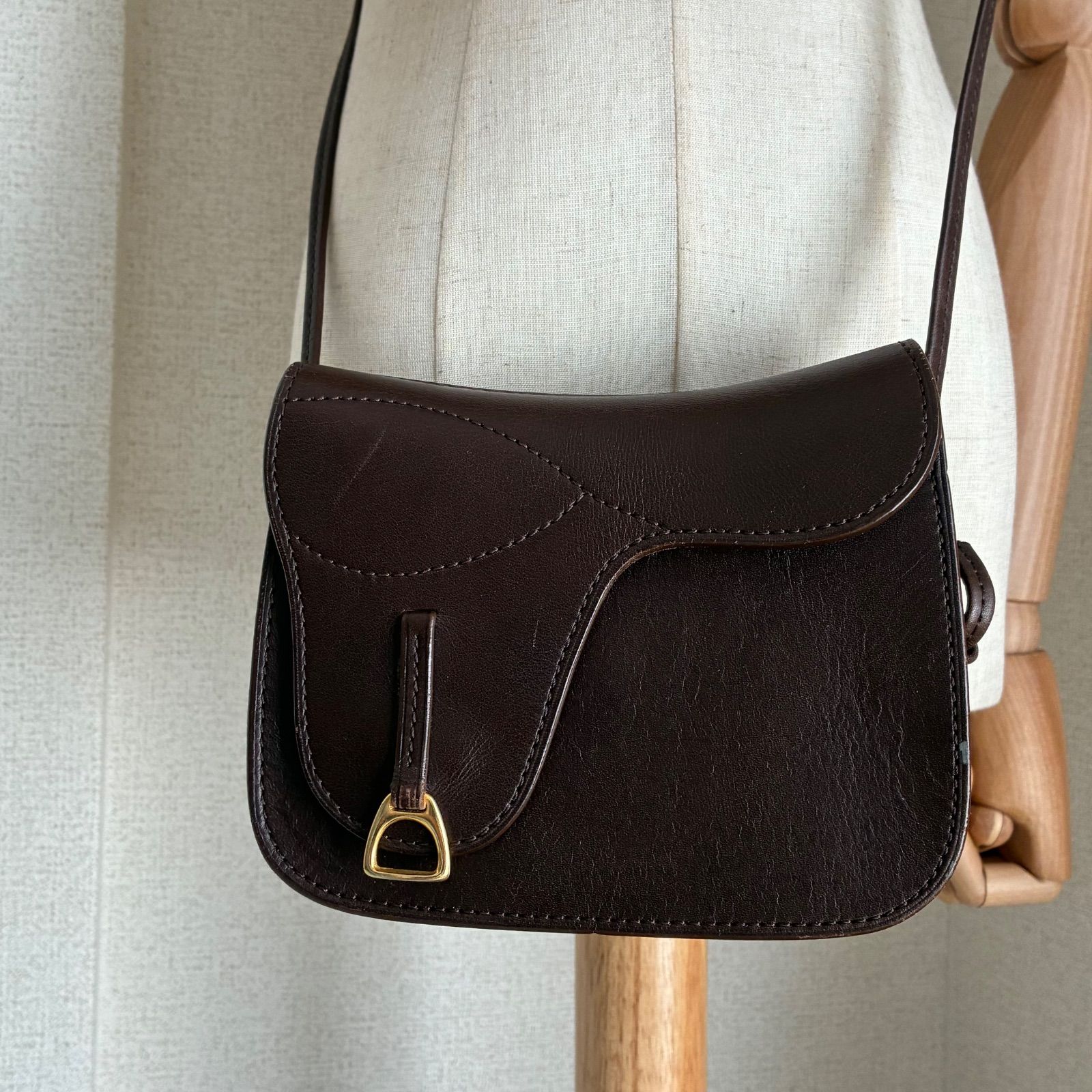leather craft by emi 板垣 イタガキ いたがき鞄 サドル バッグ