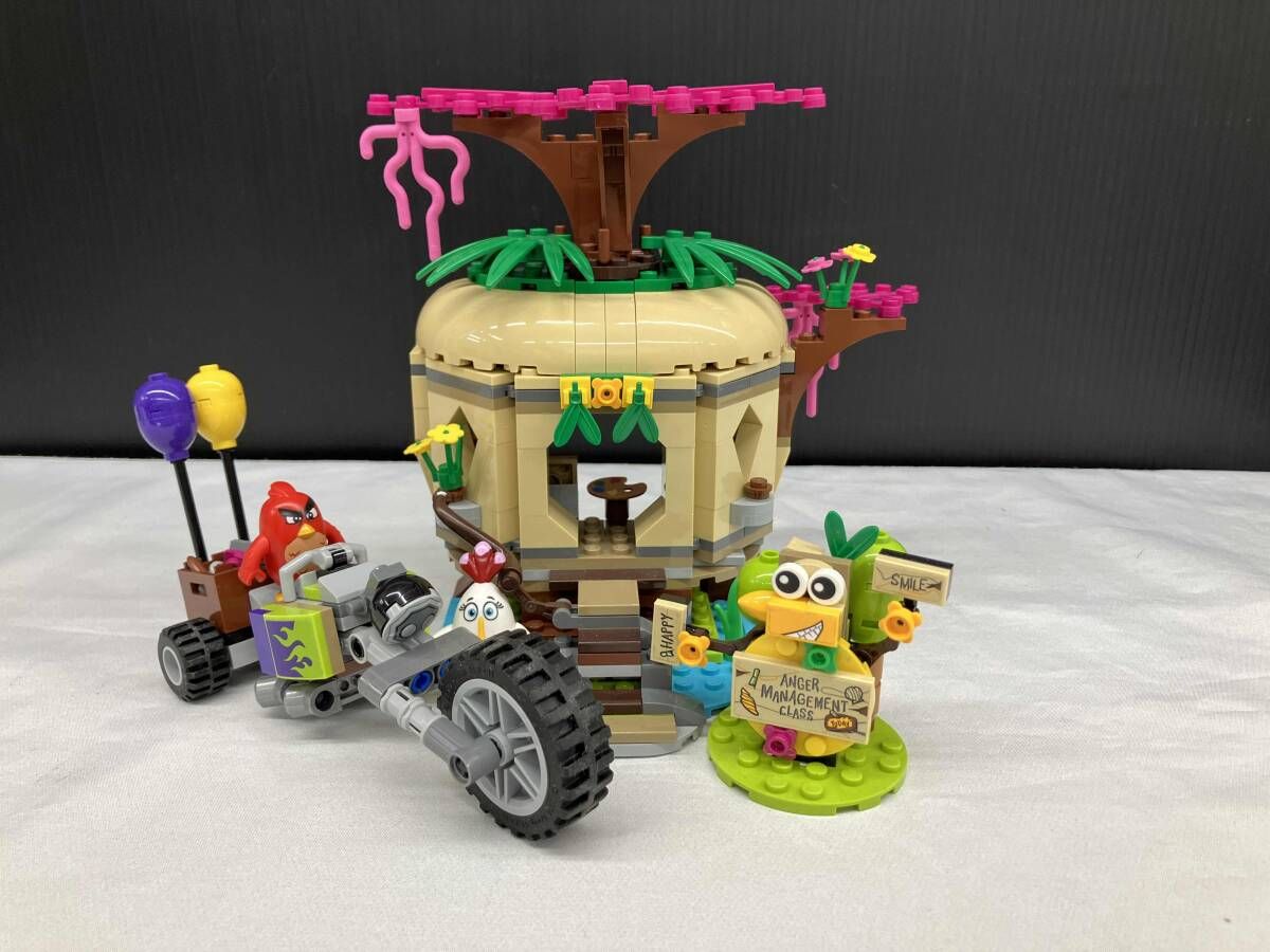 ジャンク 現状品 LEGO アングリーバード75823バードアイランド卵強盗 