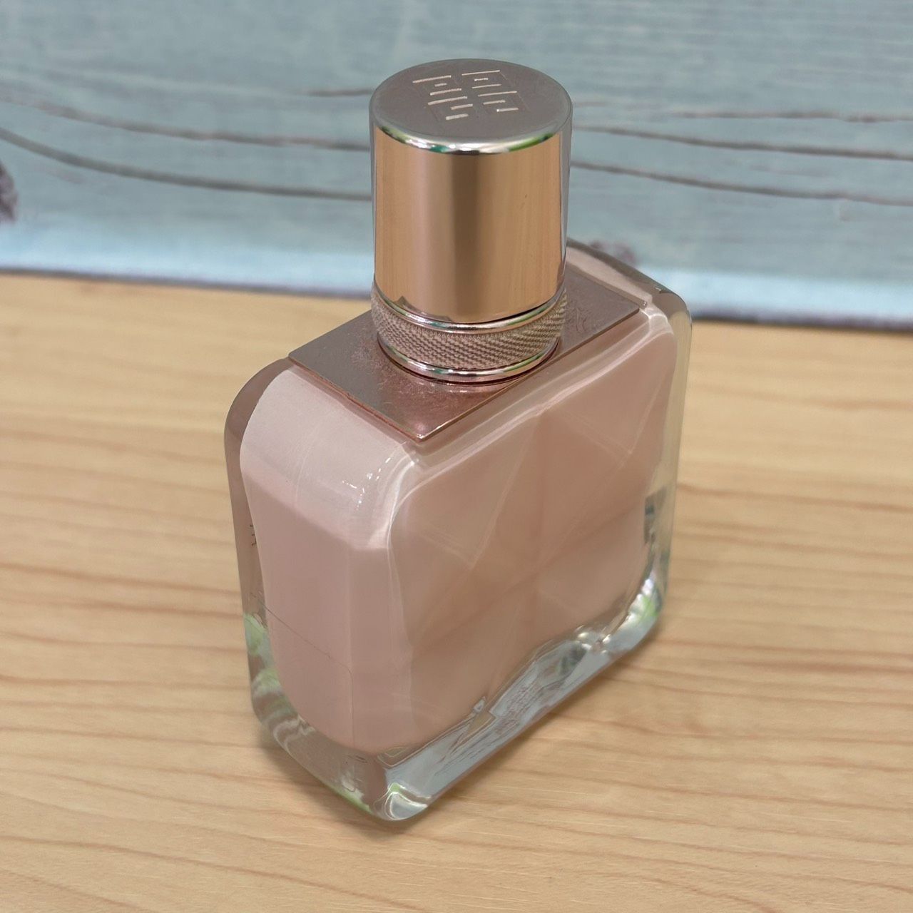 ジバンシイ ジバンシー イレジスティブル ローズ ベルベット オーデ