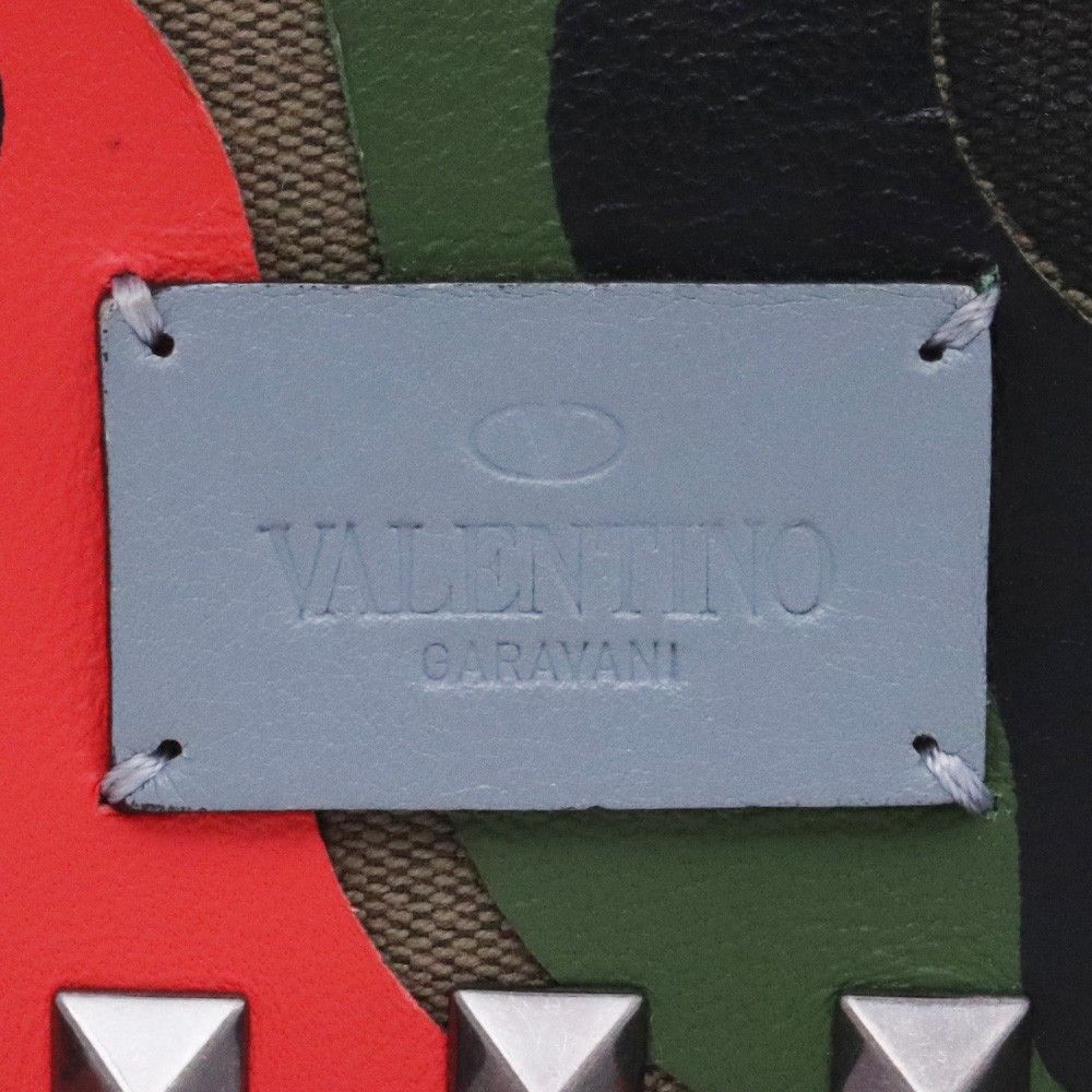 VALENTINO ガラヴァーニ カモフラージュ ロックスタッズ ダブル