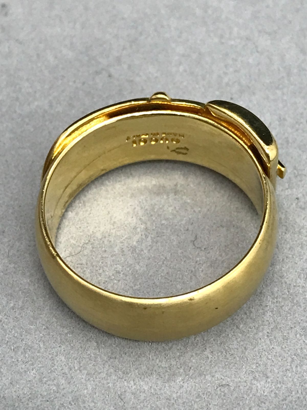 GUCCI グッチ スカーフリング ベルトモチーフ ゴールド系 4730 - メルカリ