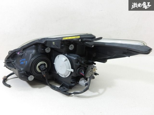 ☆レンズ割れ無し☆ トヨタ 純正 ZVW30 プリウス 後期 HID ヘッド 割れ