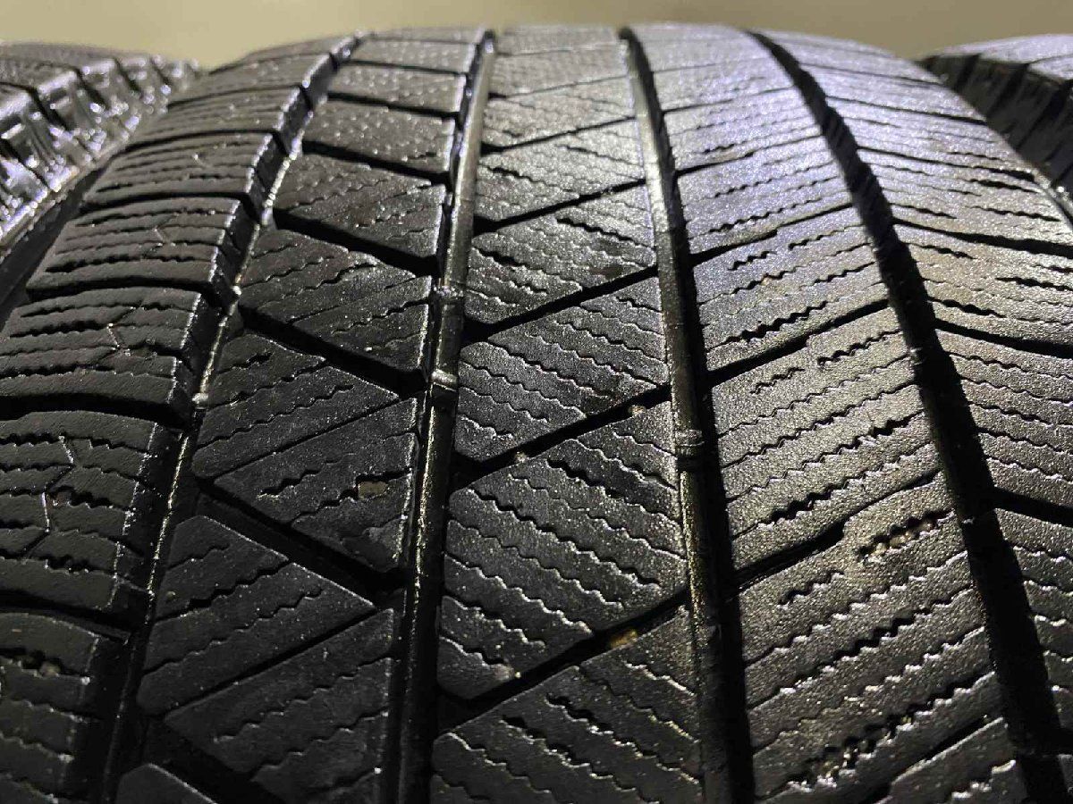 BS BRIDGESTONE BLIZZAK VRX3 205/60R16 16インチ スタッドレス 4本 22年製 バリ溝 ヴォクシー レガシィB4 ジューク プリウスα等 (KTN707) BS BRIDGESTONE BLIZZAK VRX3 205/60R16 16インチ スタッドレス 4本 22