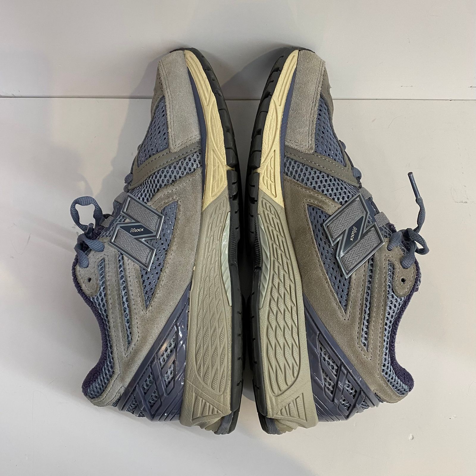 ニューバランス new balance オーラリー AURALEE コラボ 1906R 