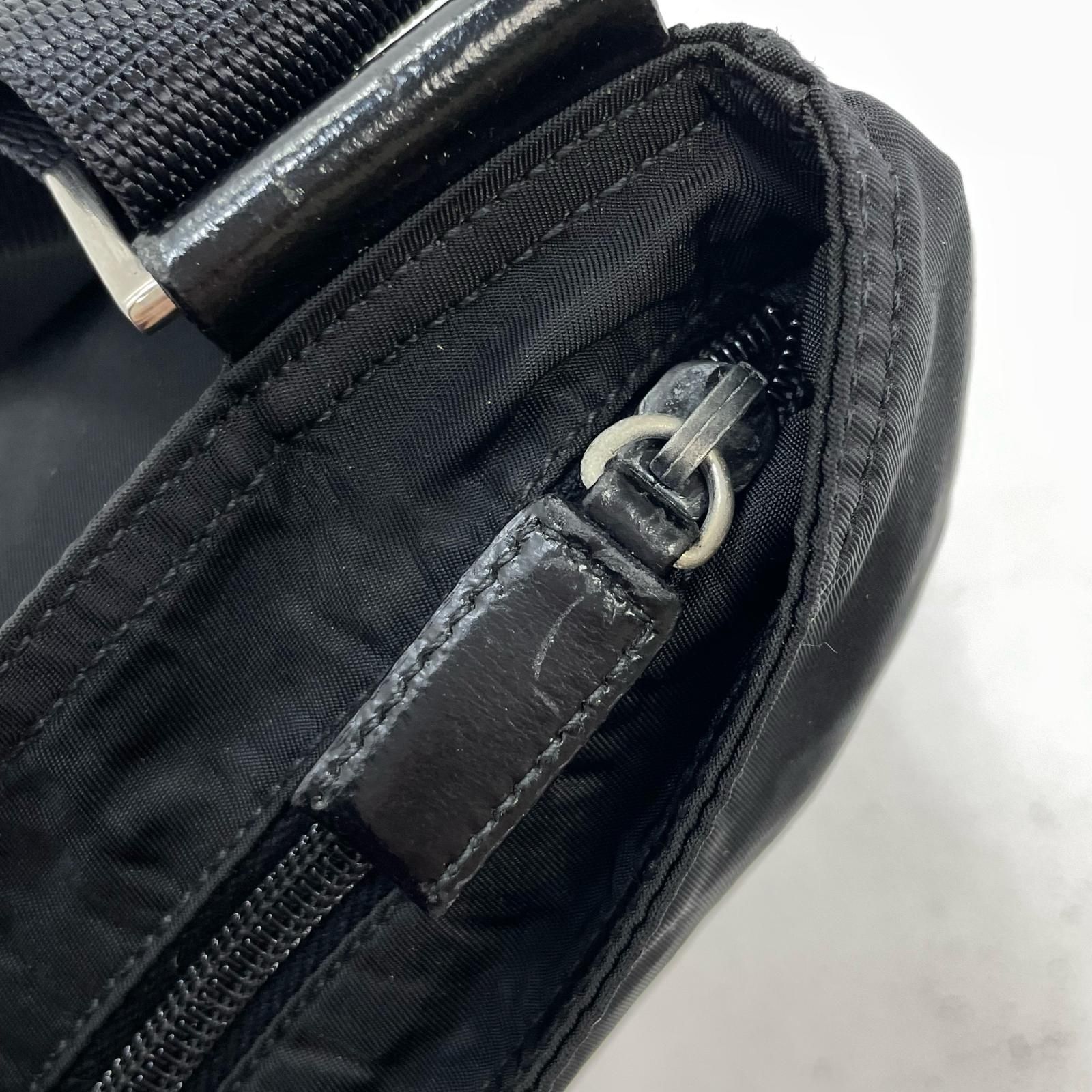 【中古】PRADA | プラダ 三角ロゴ テスート ショルダーバッグ ブラック【尾張小牧店】 中古】PRADA | プラダ テスート 三角ロゴ ショルダーバッグ ブラック
