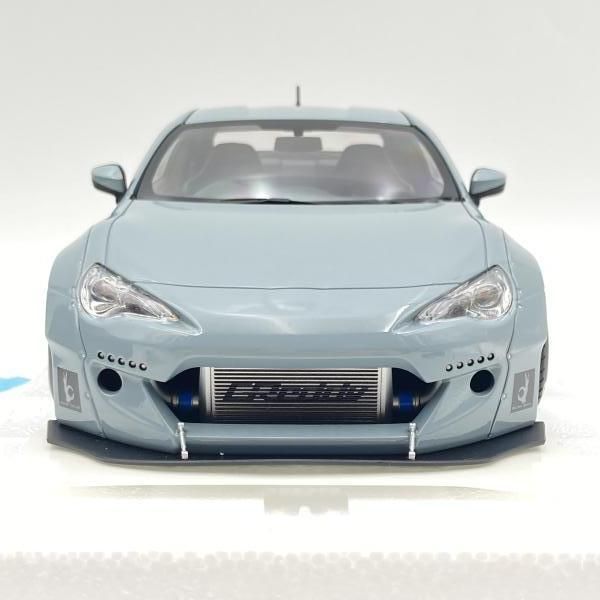 中古】オートアート 1/18 ロケットバニー 86 (コンクリート・グレー