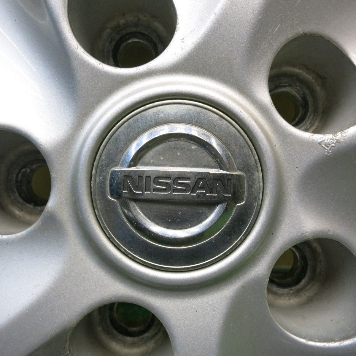 ほぼ未使用！22年☆日産 C26 セレナ 純正 195/60R16 スタッドレス 