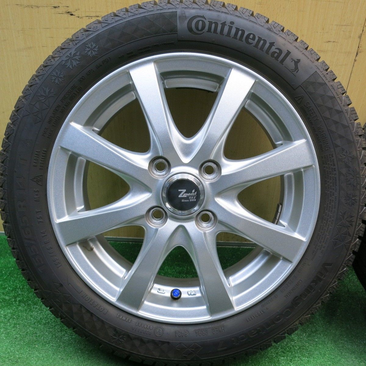 バリ溝！24年！キレイ！9.5分以上☆スタッドレス 155/65R14 